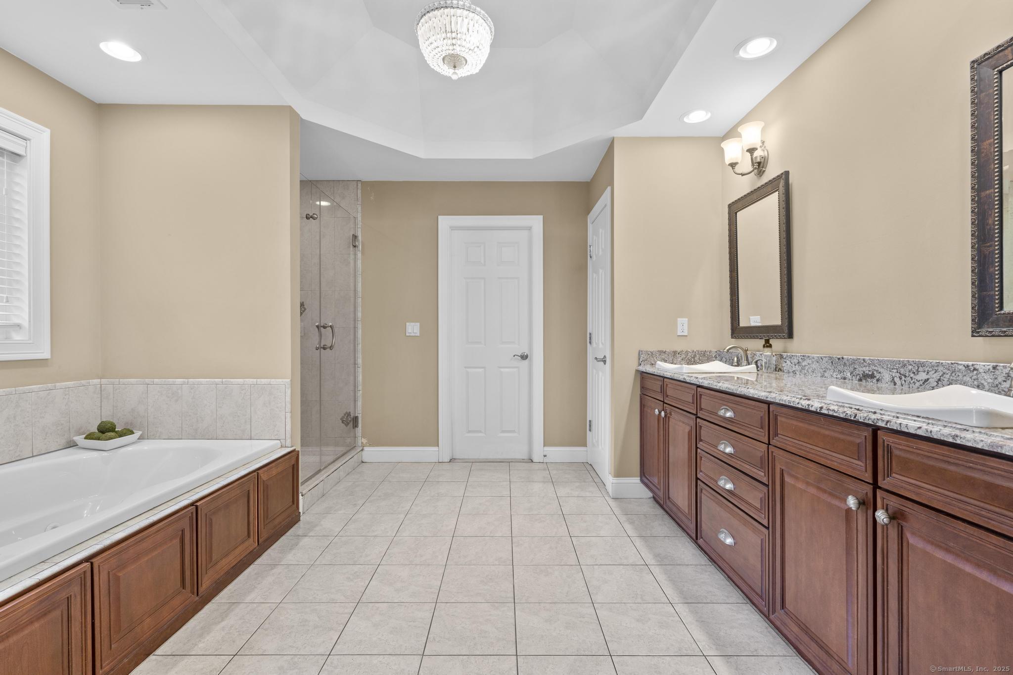 43 Holland View Drive, Southington, Connecticut image 28