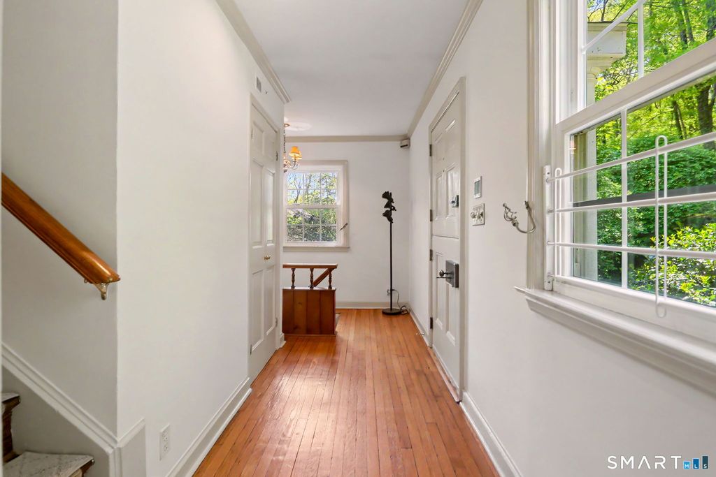 Photo of Greenwich, CT 06831 (MLS # 24168732)