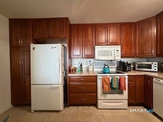 50 Birdseye Street 408