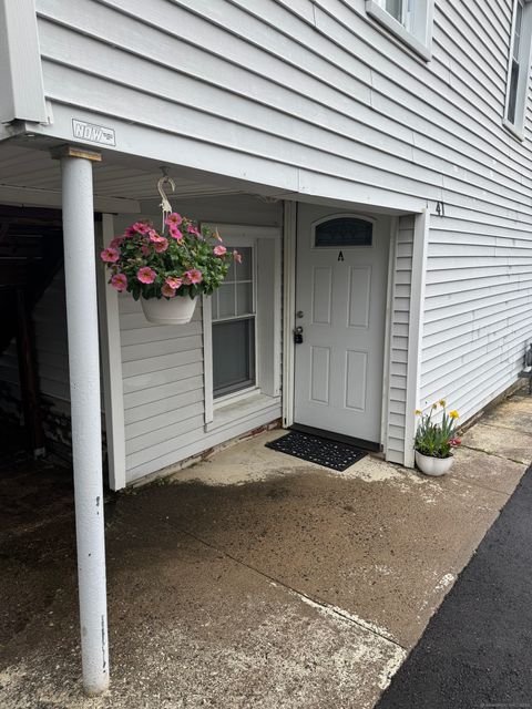 41 Hubbard Place A Hamden CT 06517