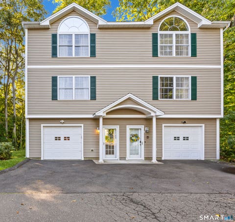 Condo For Sale - 344 Main Street #C1<br/> New Haven County, Wallingford, CT 06492