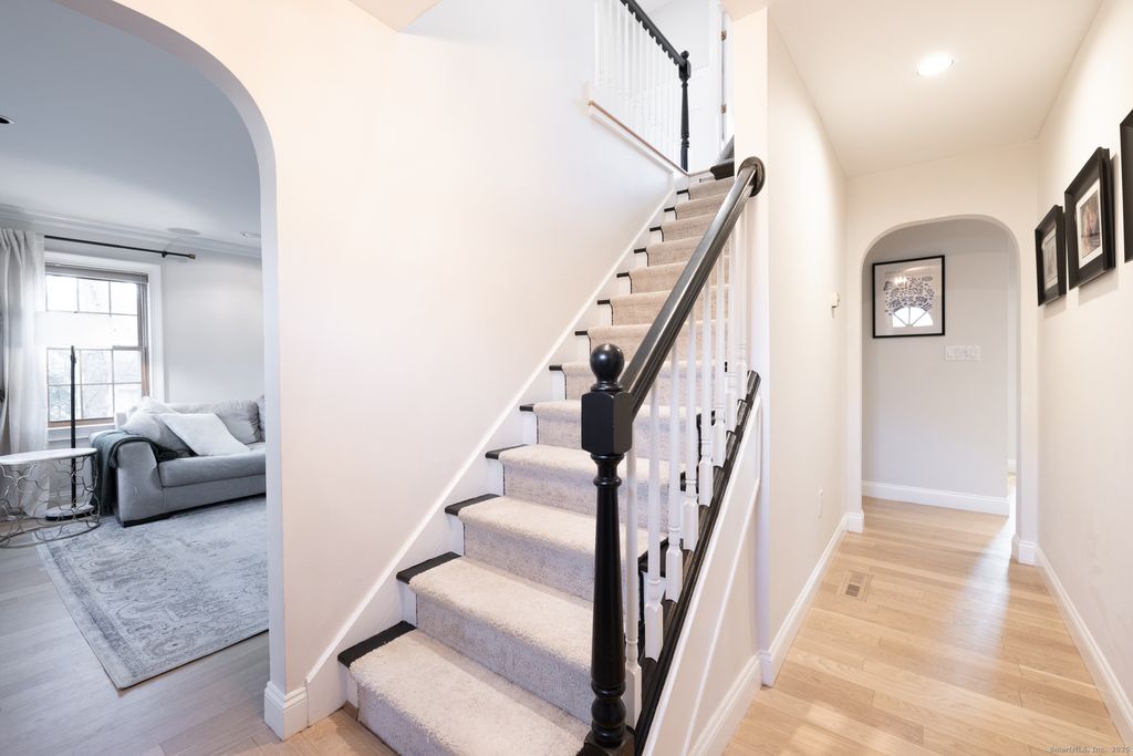 Photo of 51 Cross Road, Middlebury, CT 06762 (MLS # 24141874)