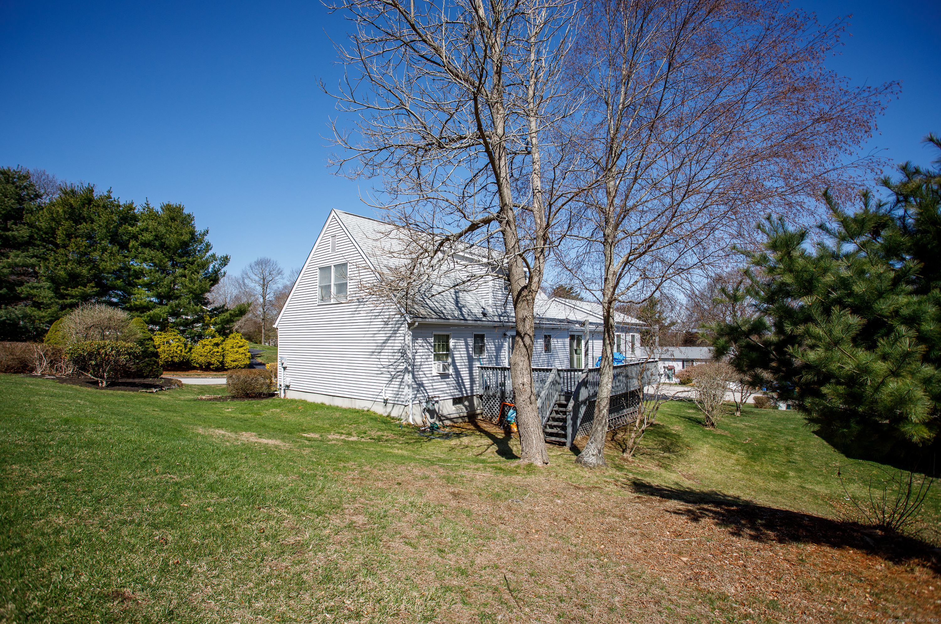 41 Richard Brown Drive, Montville, Connecticut image 27