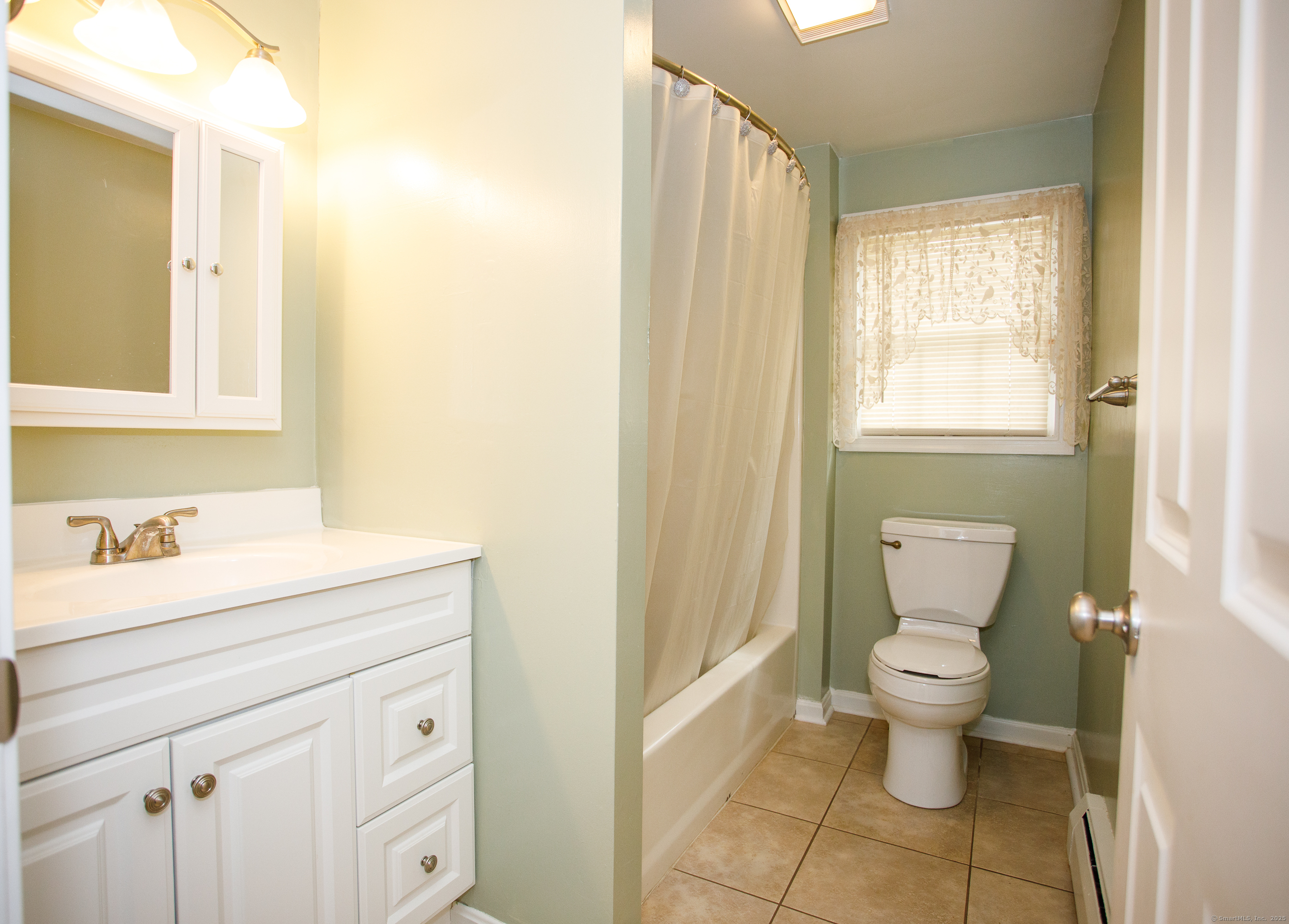 41 Richard Brown Drive, Montville, Connecticut image 17