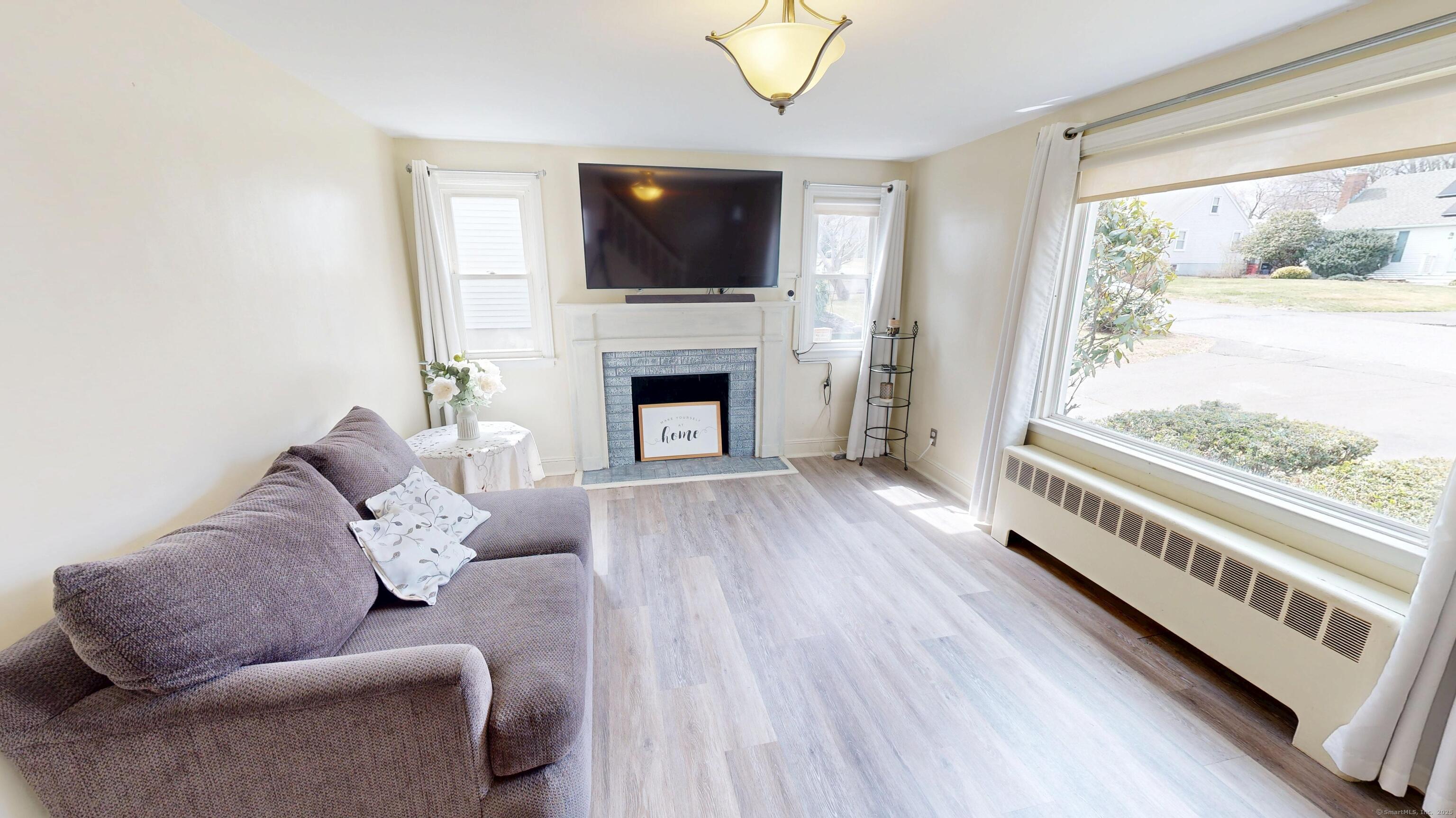 171 Maple Avenue, Meriden, Connecticut image 4