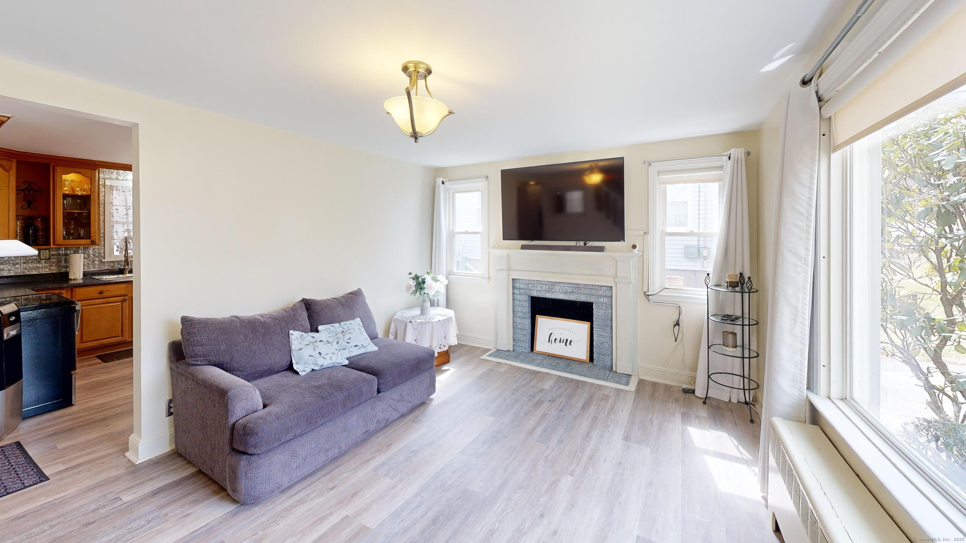 171 Maple Avenue, Meriden, Connecticut image 3