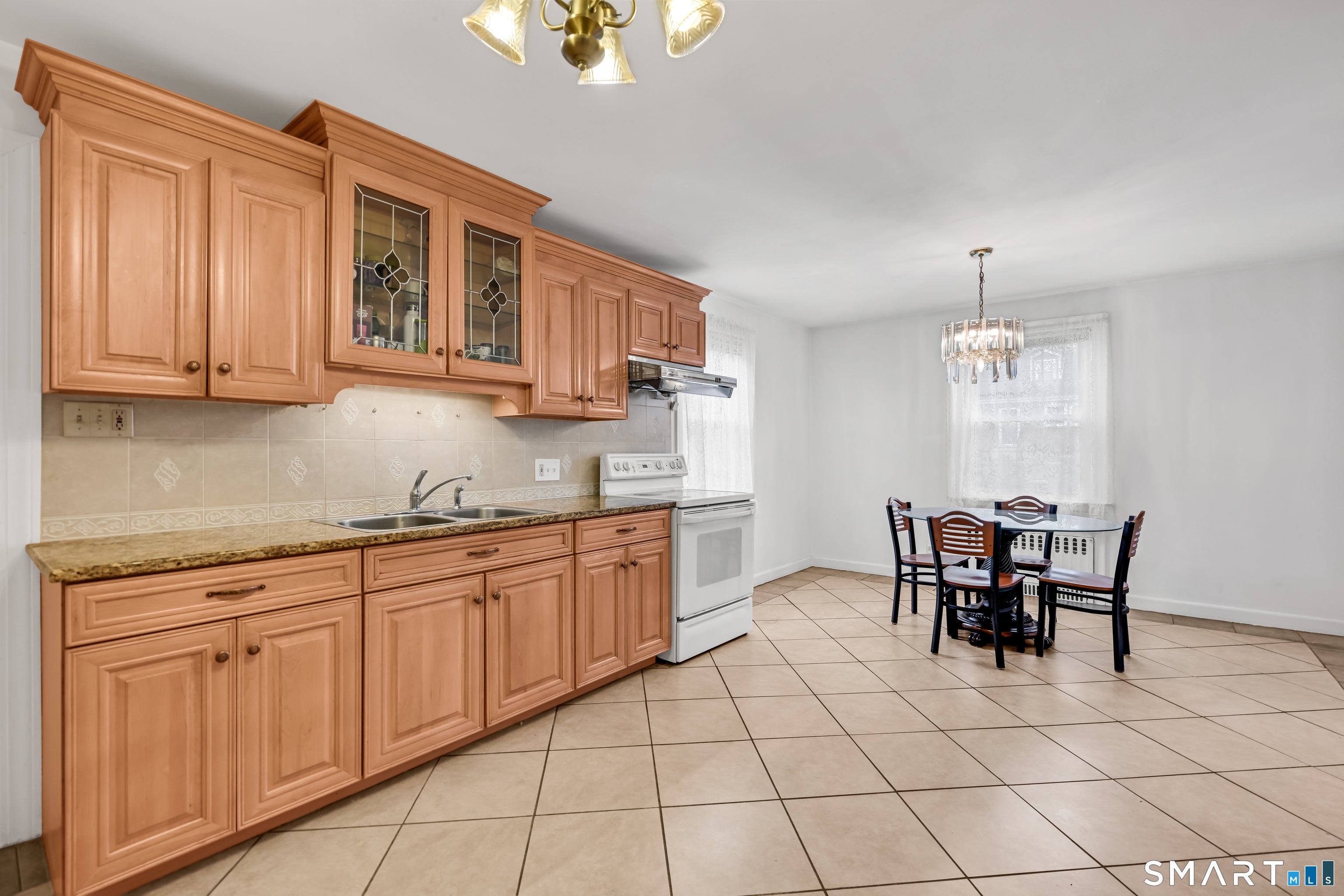 15 Brookdale Road