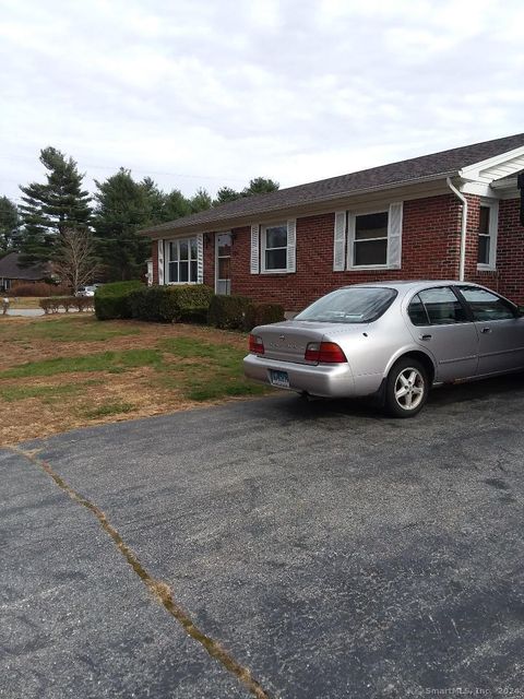 A home in Killingly