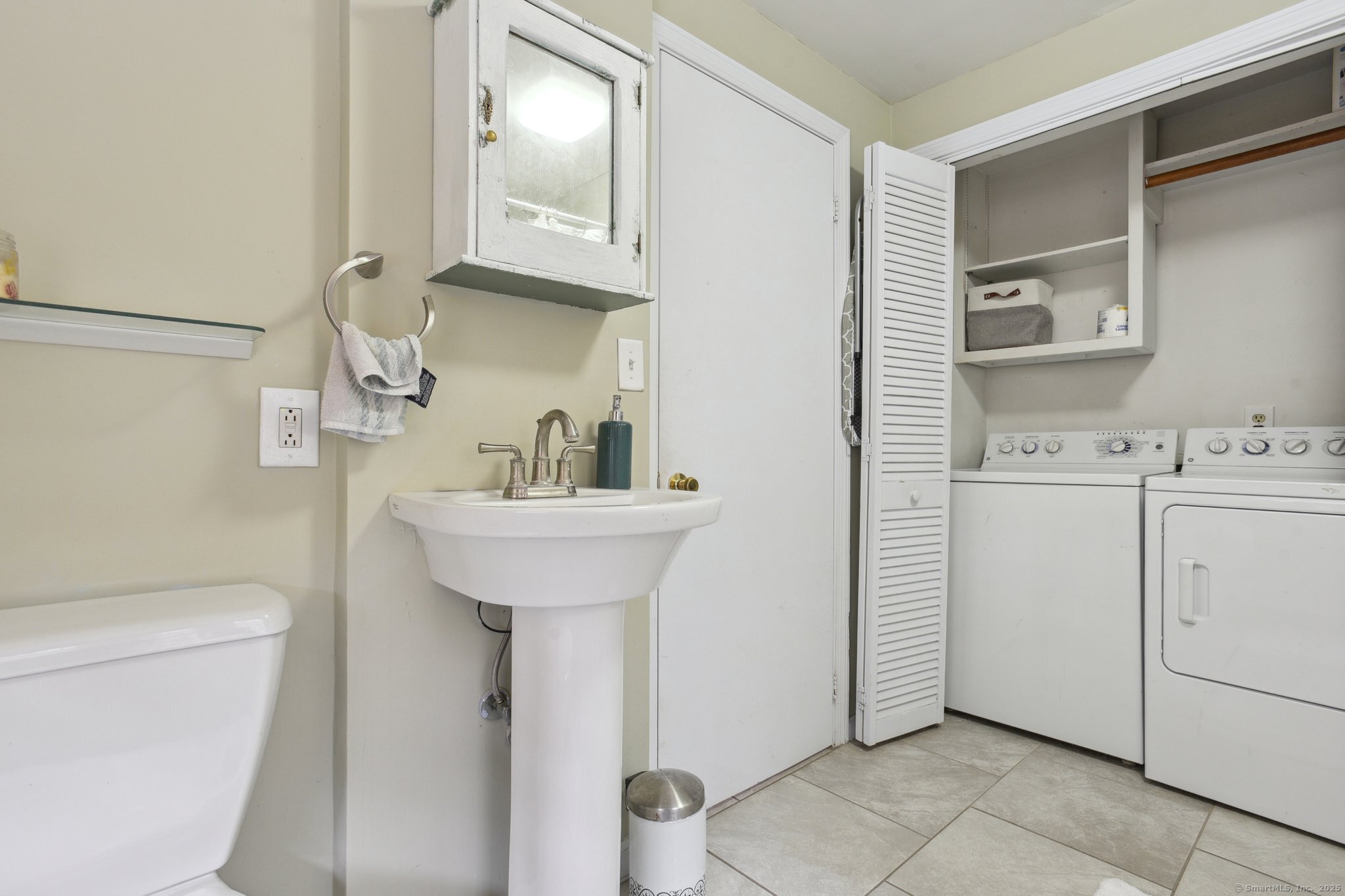 236 Mistuxet Avenue, Stonington, Connecticut image 23