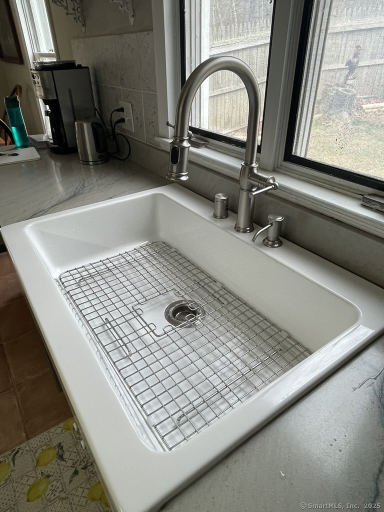 236 Mistuxet Avenue, Stonington, Connecticut image 8