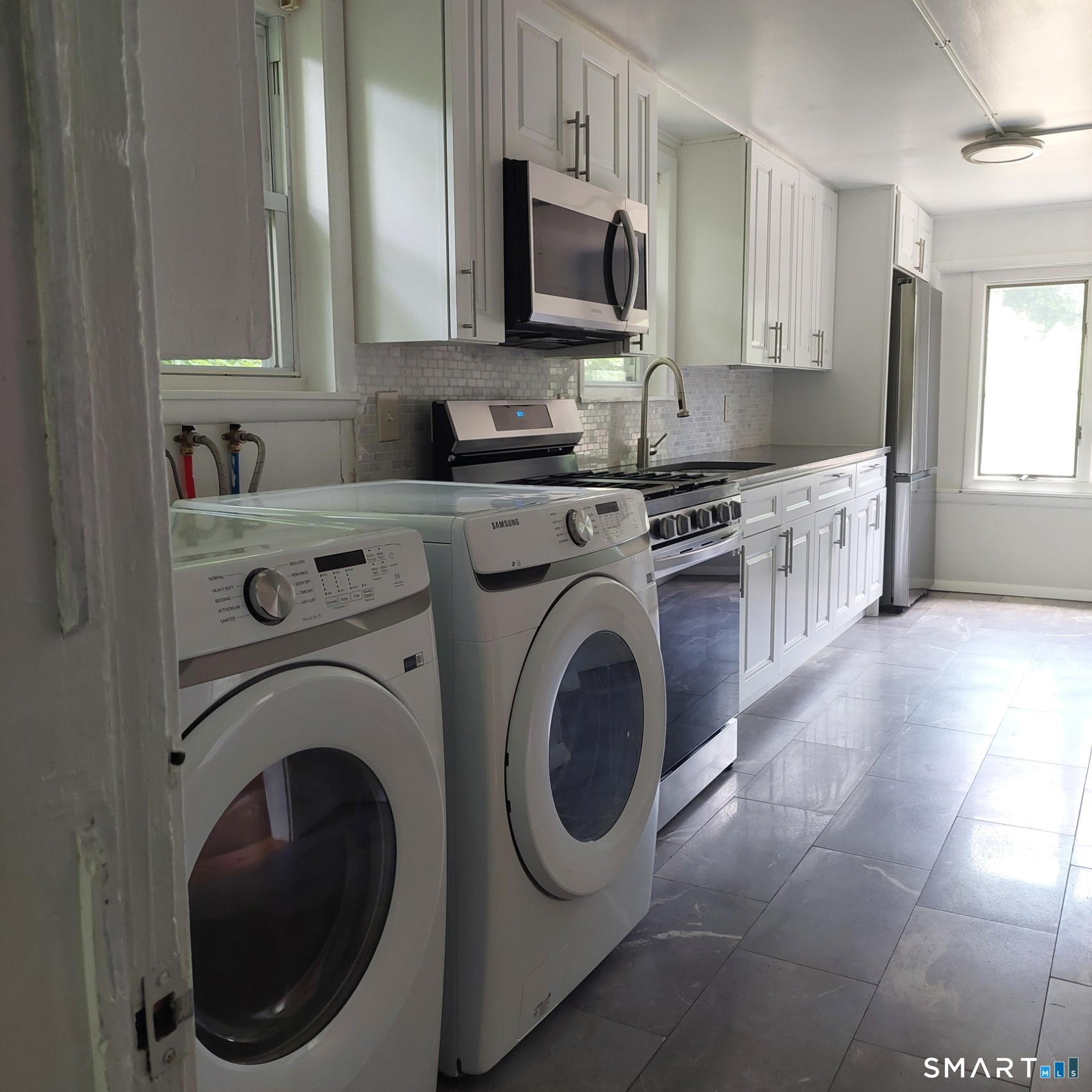 89 Ridgewood Avenue 3