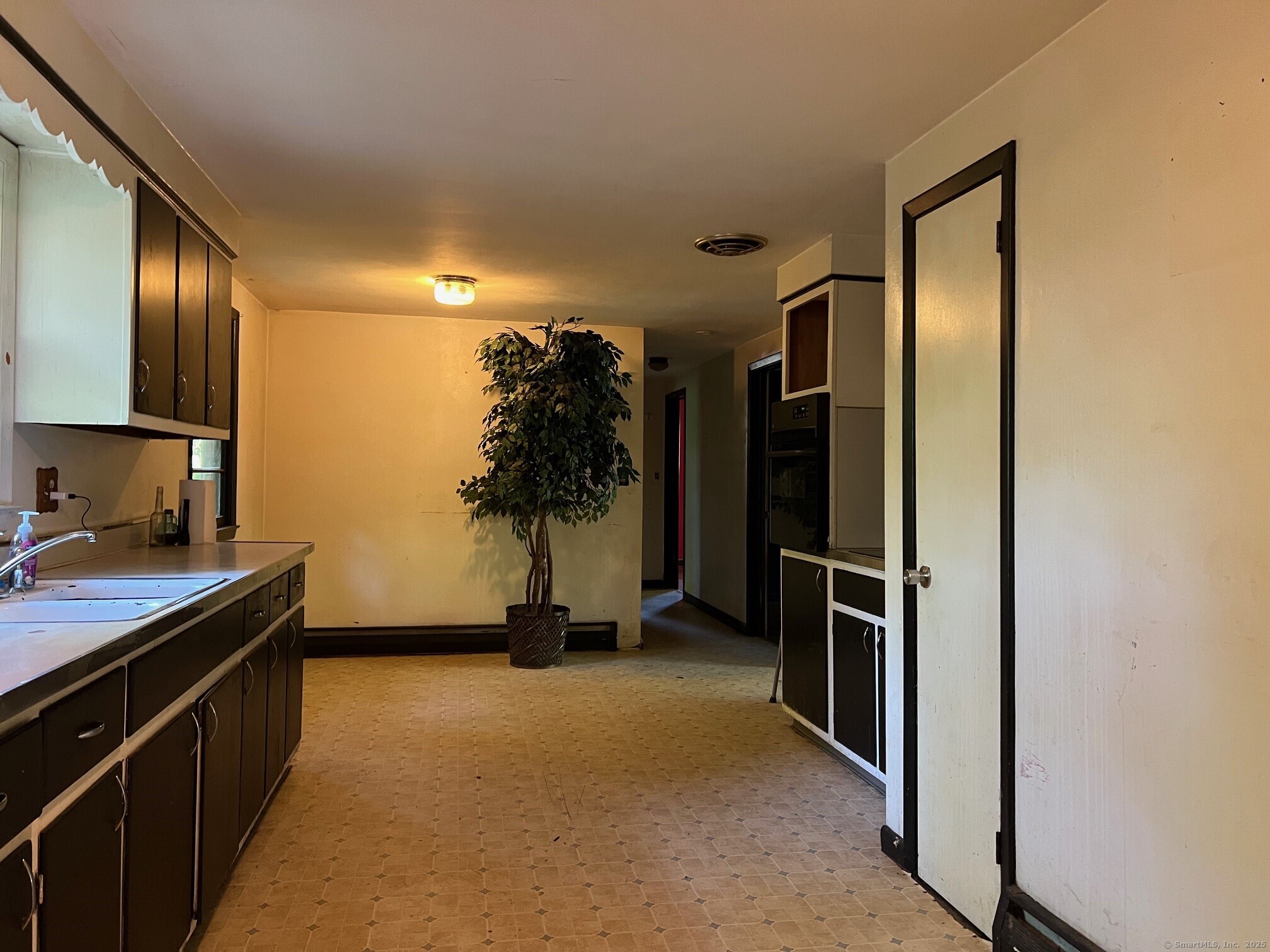 172 Pierce Street, Torrington, Connecticut image 5