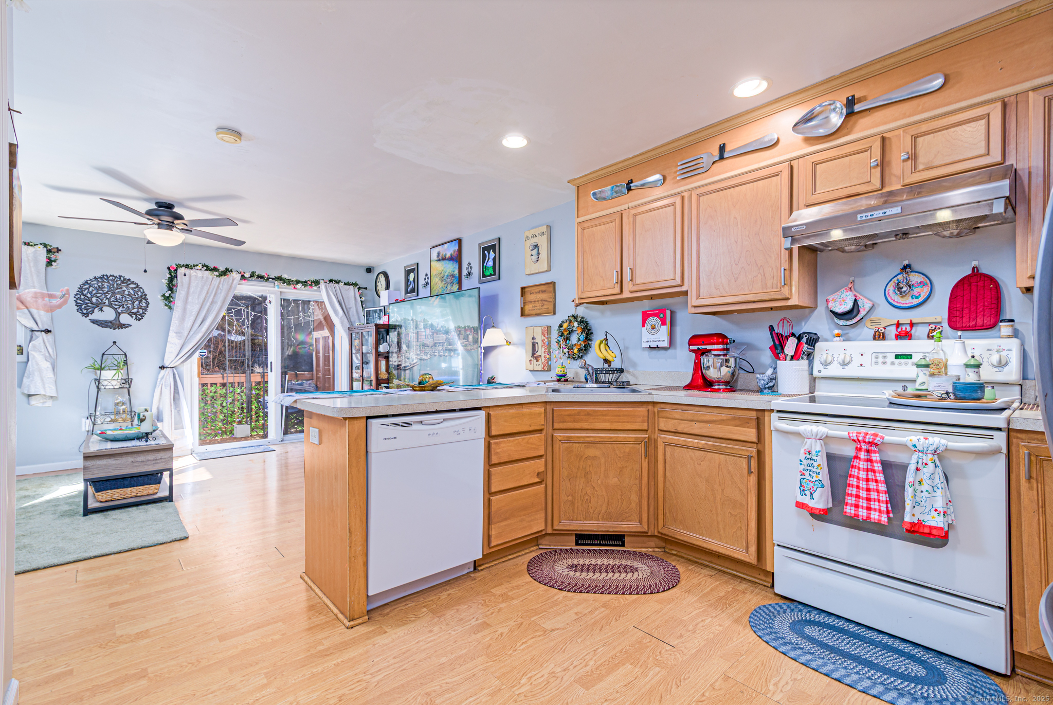 152 Summit Street #152, Norwich, Connecticut image 4
