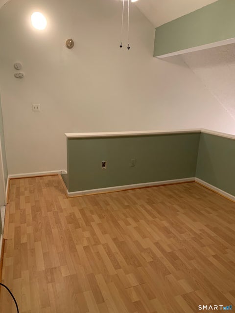 Condo For Rent - 1690 Dixwell Avenue #B6<br/> Hamden, CT 06514
