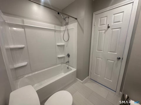 Tiny photo for 1690 Dixwell Avenue #B6, Hamden, CT 06514 (MLS # 24200103)