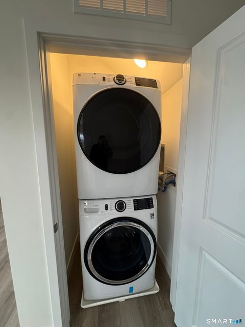 Tiny photo for 414 Berlin Turnpike #1410, Berlin, CT 06037 (MLS # 24162703)