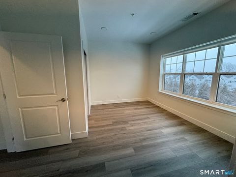 Tiny photo for 414 Berlin Turnpike #1410, Berlin, CT 06037 (MLS # 24162703)