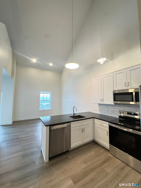 Tiny photo for 414 Berlin Turnpike #1410, Berlin, CT 06037 (MLS # 24162703)