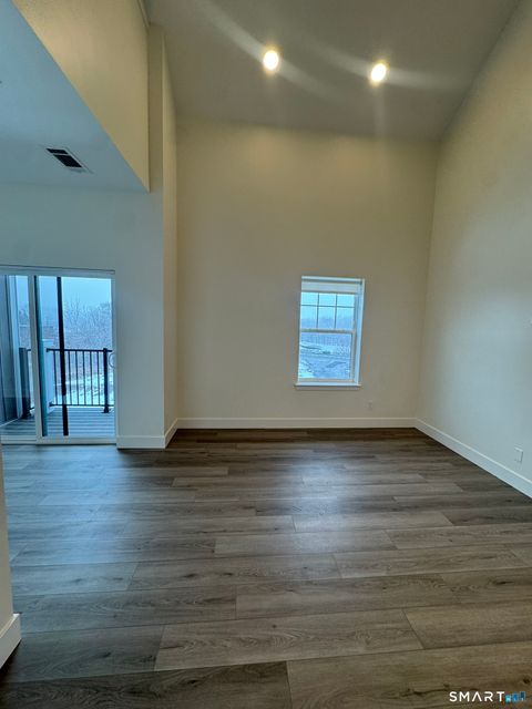 Photo of 414 Berlin Turnpike #1410, Berlin, CT 06037 (MLS # 24162703)