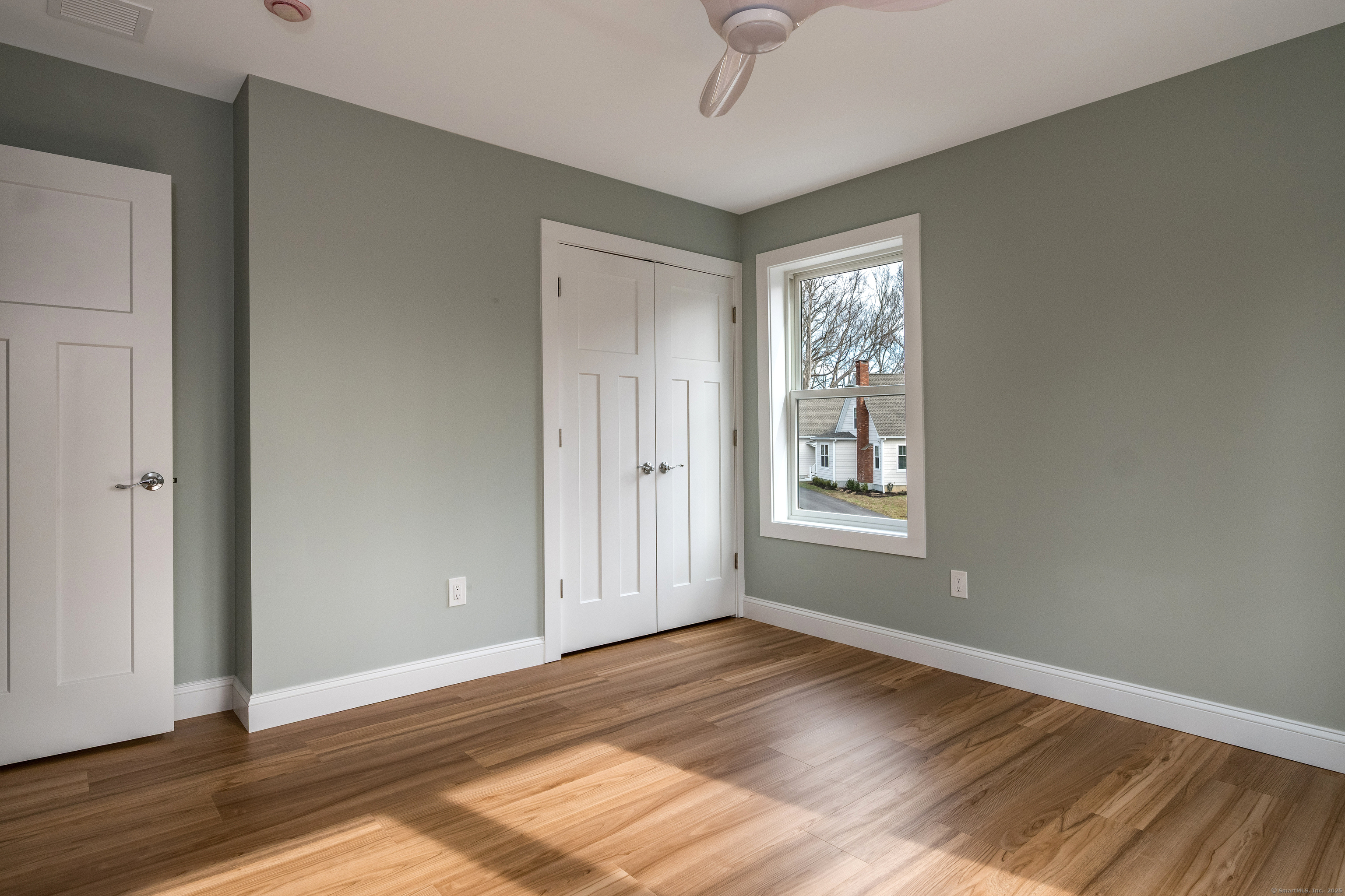 Groton, Connecticut 06355, United States, 5 Bedrooms Bedrooms, ,4 BathroomsBathrooms,Residential,Active,160347