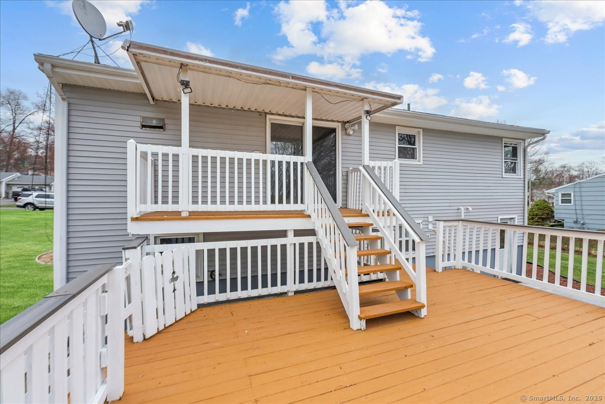 31 Eaton Drive, Wallingford, Connecticut image 27