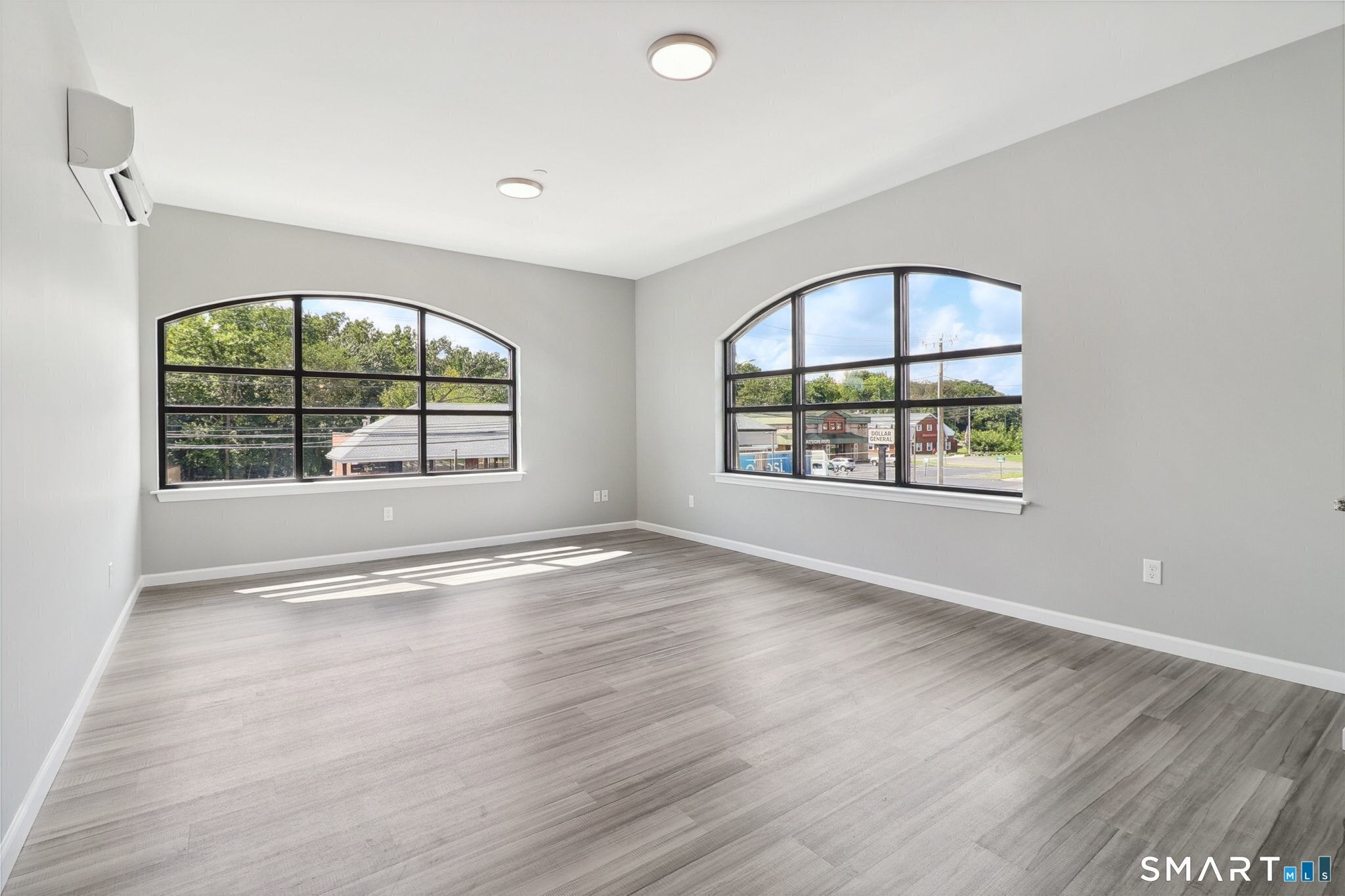 10 Steele Boulevard 201