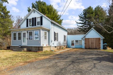 MLS: 24079597