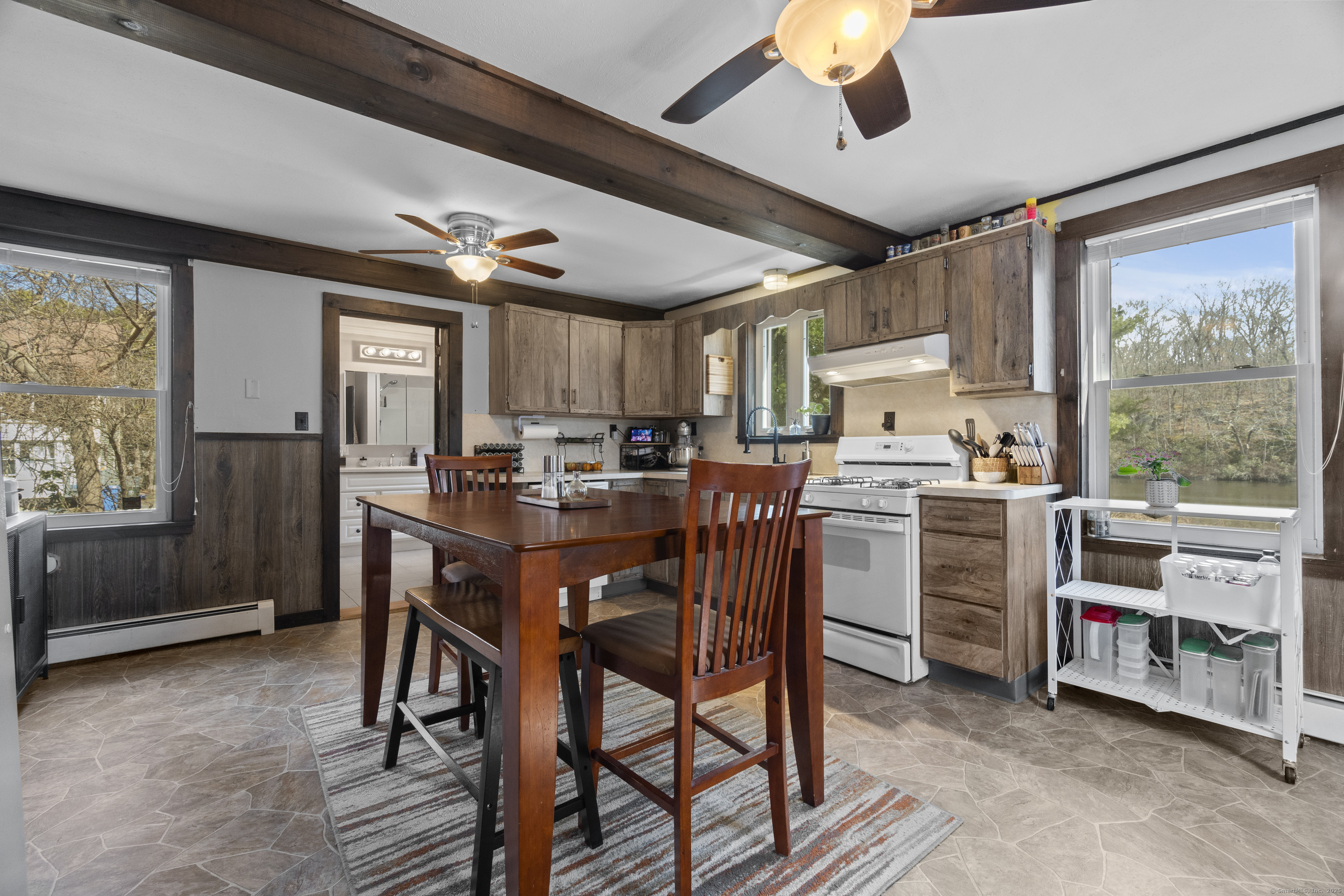 120 Taftville Occum Road, Norwich, Connecticut image 17