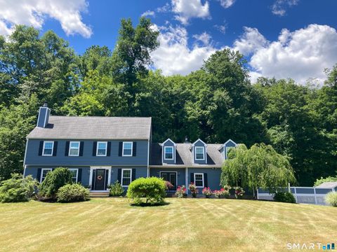 Homes For Sale - 216 Bluff View Drive<br/> Guilford, CT 06437