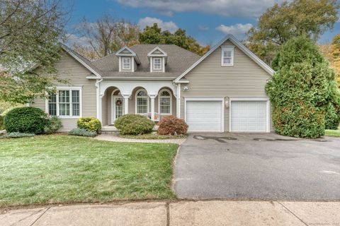 Photo of 9 Parsons Court, Manchester, CT 06040 (MLS # 24133471)