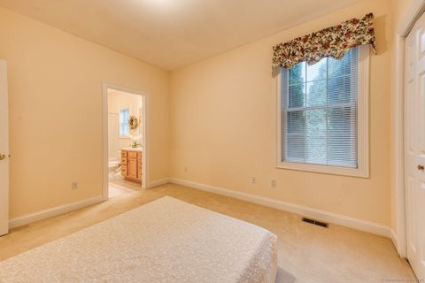 Tiny photo for 9 Parsons Court, Manchester, CT 06040 (MLS # 24133471)