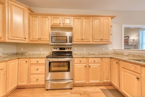Tiny photo for 9 Parsons Court, Manchester, CT 06040 (MLS # 24133471)