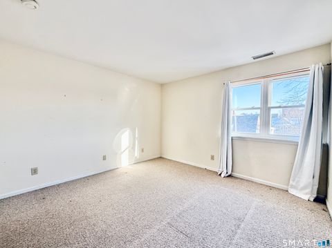 Tiny photo for 1400 Bedford Street #11, Stamford, CT 06905 (MLS # 24150400)