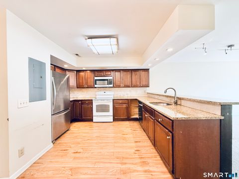 Tiny photo for 1400 Bedford Street #11, Stamford, CT 06905 (MLS # 24150400)