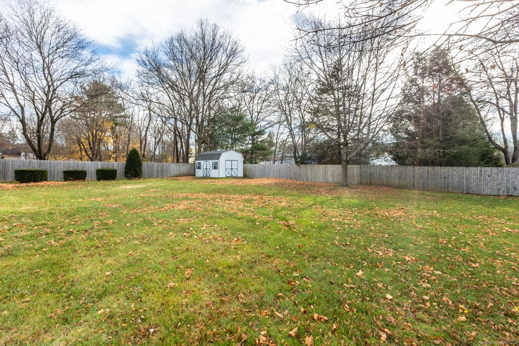 Photo of 59 Saginaw Street, South Windsor, CT 06074 (MLS # 24142211)