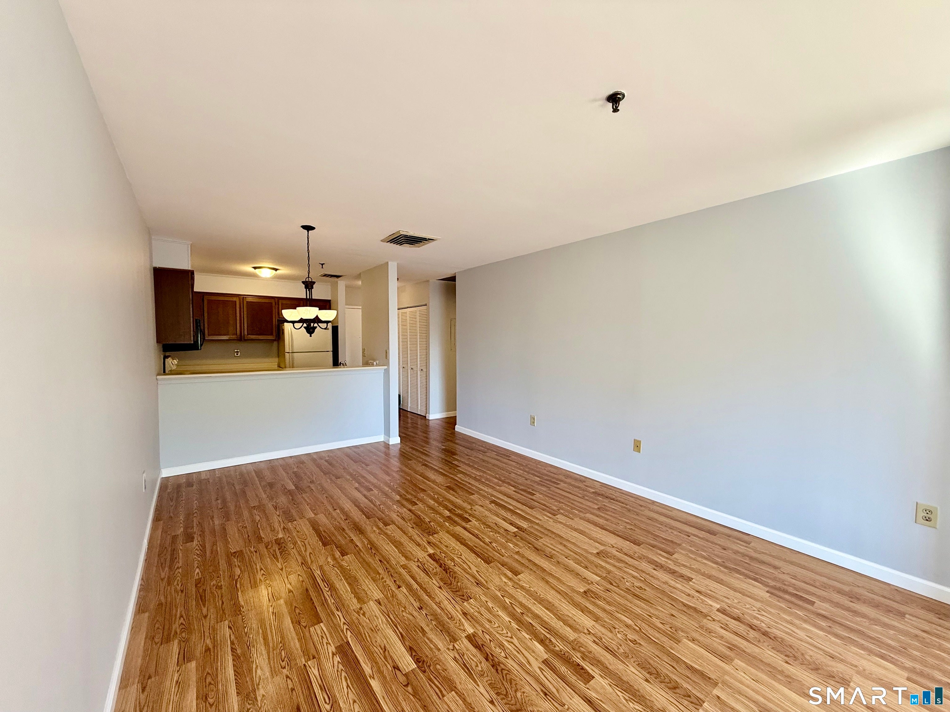 1204 Whitney Avenue 406