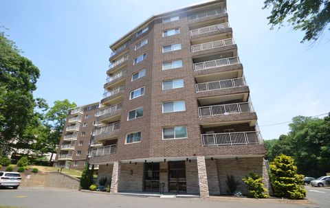 Tiny photo for 3900 Park Avenue #5h, Bridgeport, CT 06604 (MLS # 24139811)