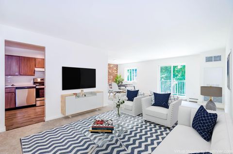 Tiny photo for 3900 Park Avenue #5h, Bridgeport, CT 06604 (MLS # 24139811)