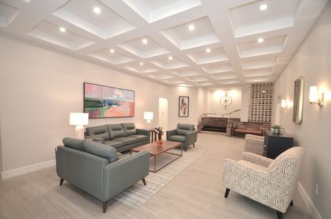 Photo of 3900 Park Avenue #5h, Bridgeport, CT 06604 (MLS # 24139811)