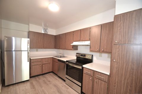 Tiny photo for 3900 Park Avenue #5h, Bridgeport, CT 06604 (MLS # 24139811)