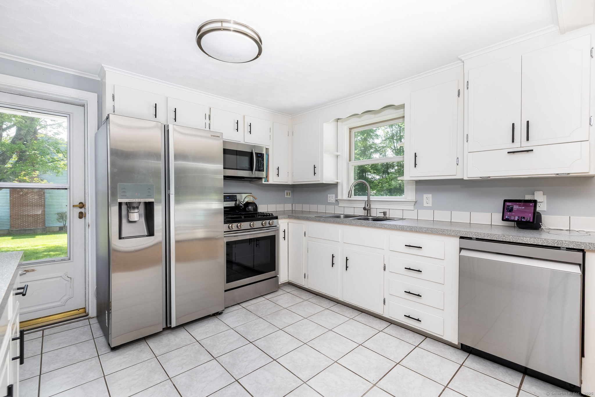 10 Cartier Road, Enfield, Connecticut image 9