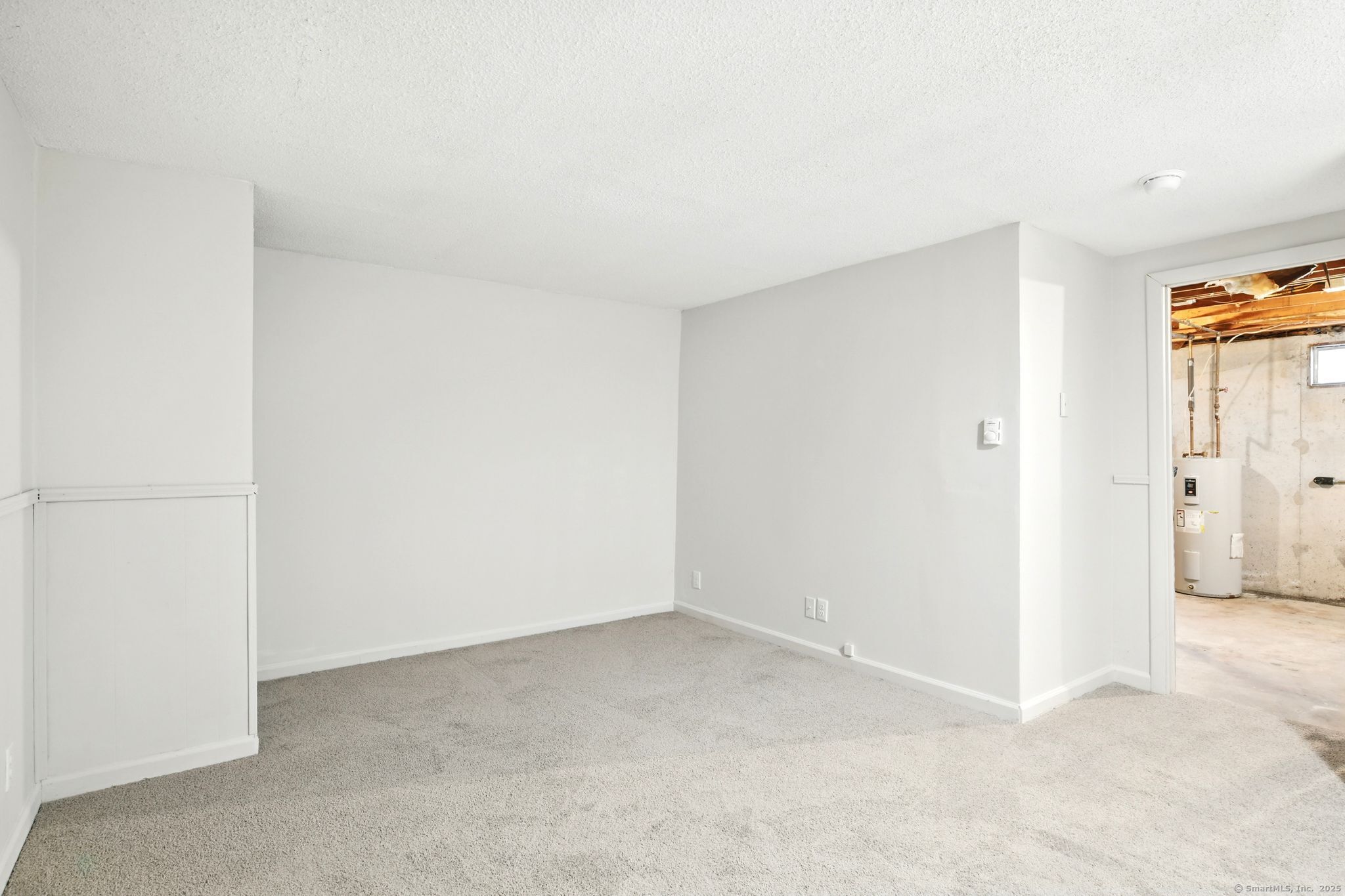 56 Elm Street #APT 12, Enfield, Connecticut image 16