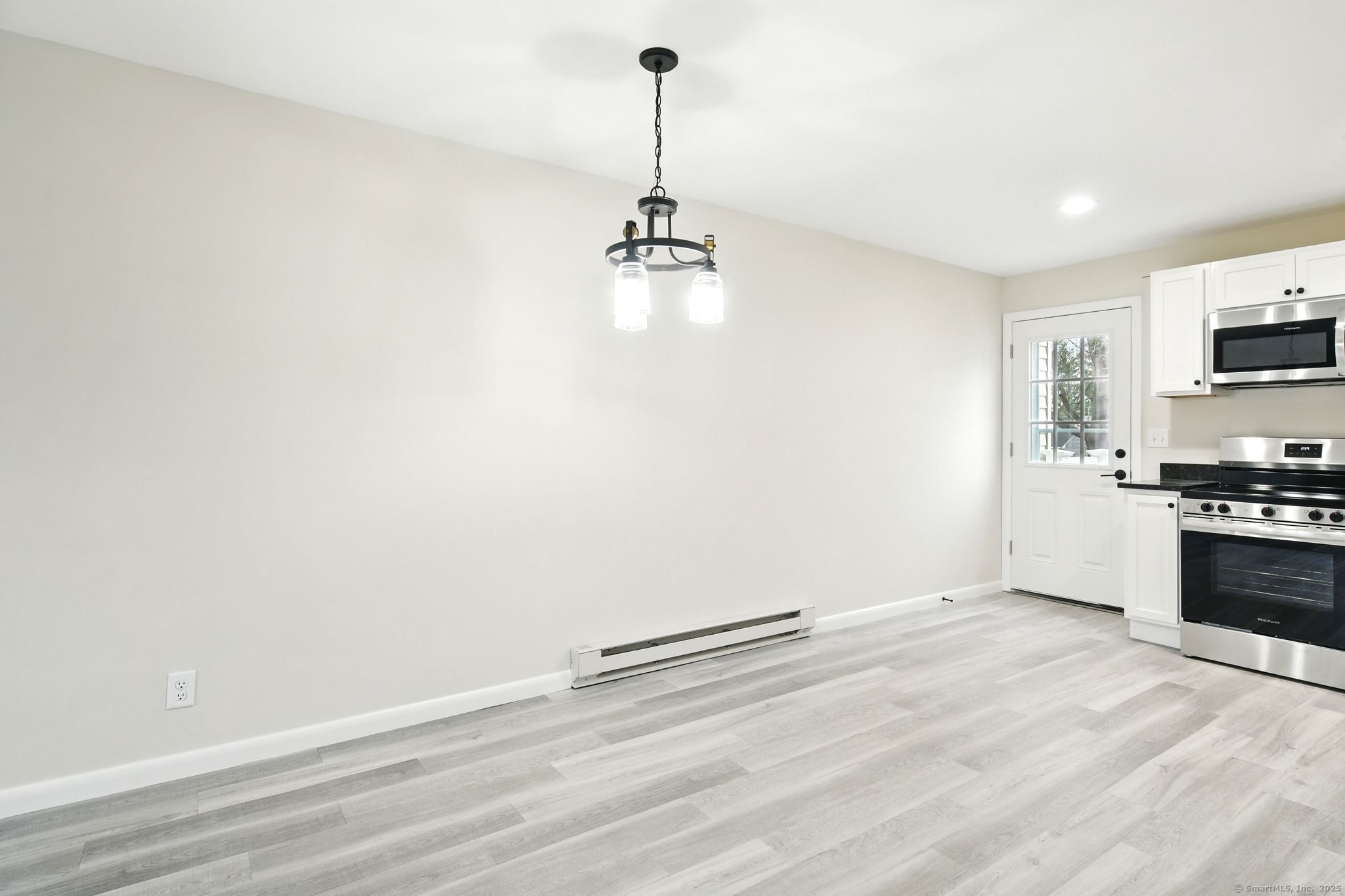 56 Elm Street #APT 12, Enfield, Connecticut image 8