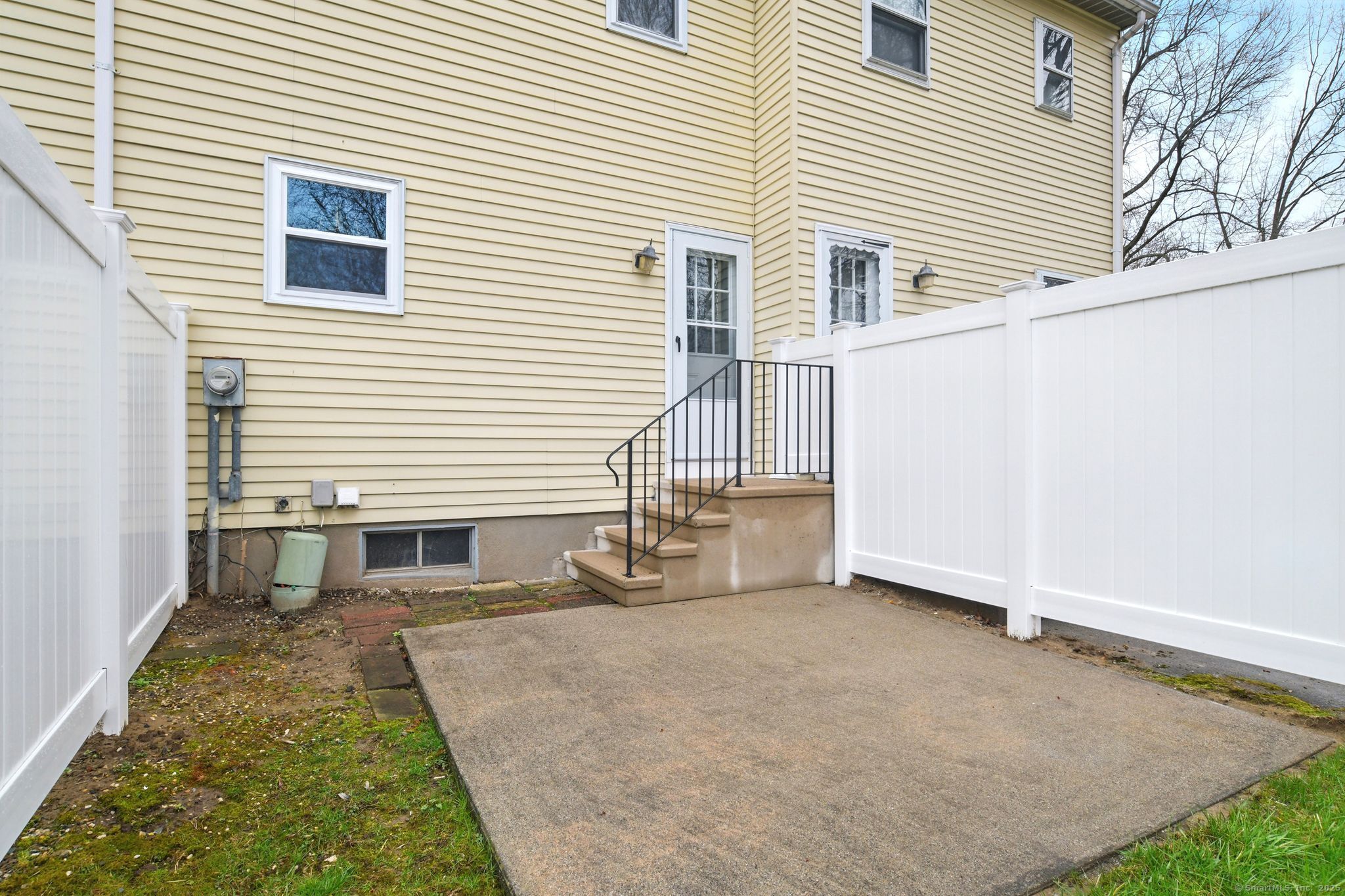 56 Elm Street #APT 12, Enfield, Connecticut image 33