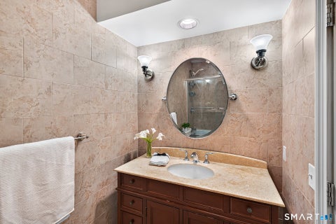 Tiny photo for 3 Redwood Lane #3, Avon, CT 06001 (MLS # 24215933)