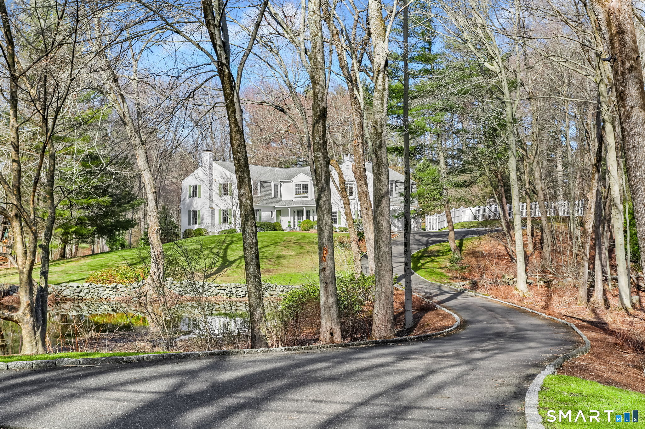 165 Hemlock Hills Road South