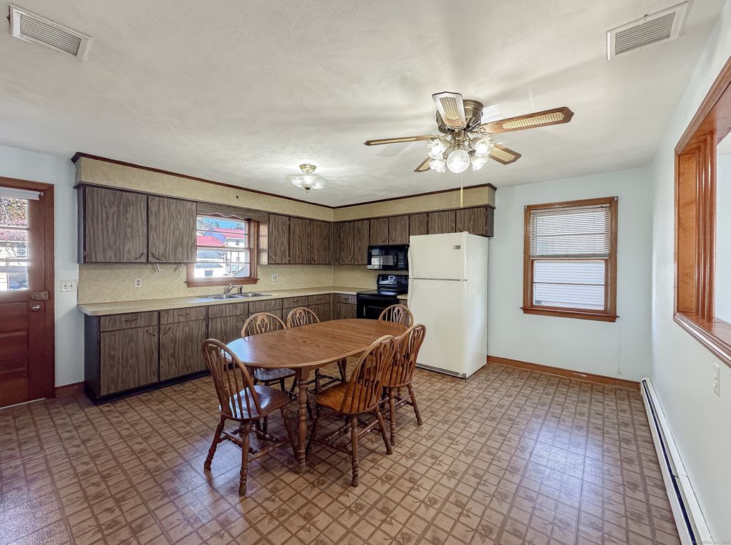 Photo of 379 Scott Road, Waterbury, CT 06705 (MLS # 24134485)