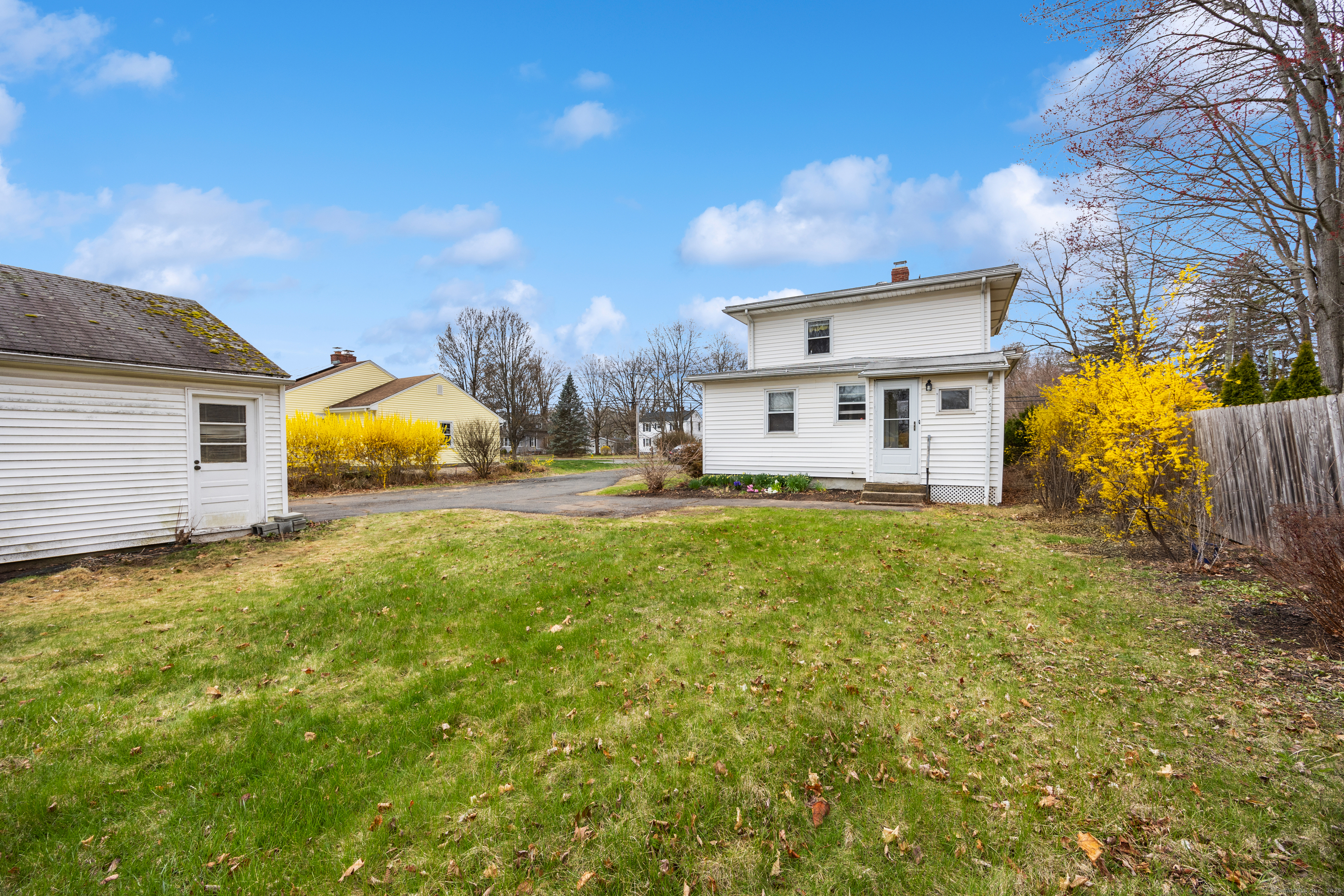 243 Meriden Avenue, Southington, Connecticut image 27