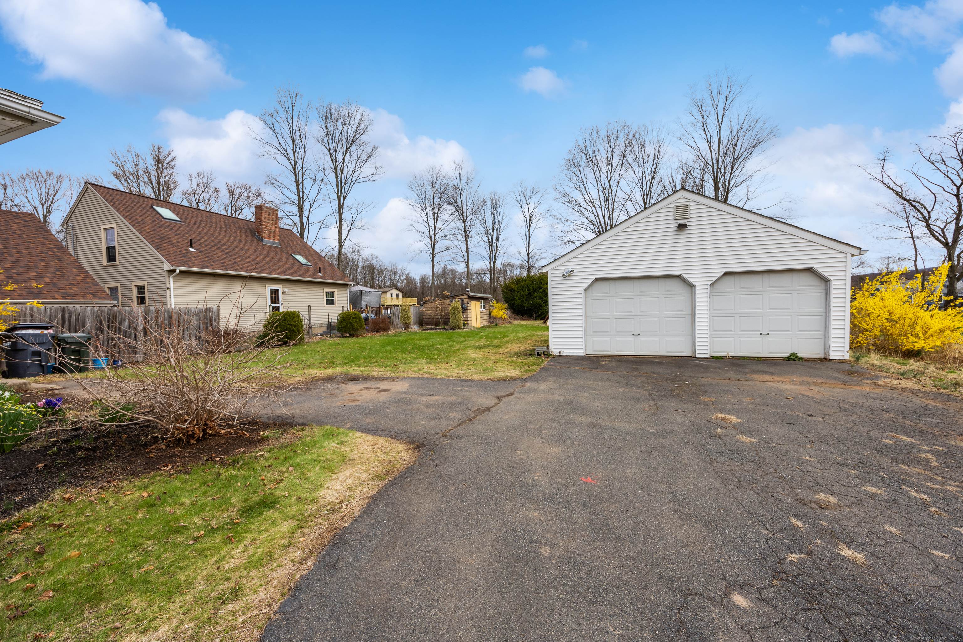243 Meriden Avenue, Southington, Connecticut image 28