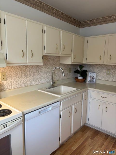 Tiny photo for 415 Asbury Ridge #415, Shelton, CT 06484 (MLS # 24211399)